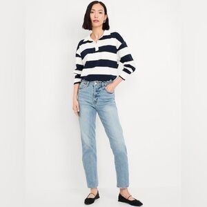 Old navy high rise jeans.NWT size 4.